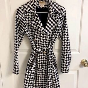 Michael Kors Stylish Black and White Houndstooth Jacket